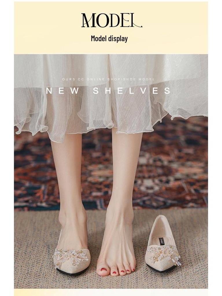 2025 Rhinestone Bridal Flat Shoes for Women - Comfortable Low-Cut Design, Suitable for Xiuhe Wedding Dresses, Ideal for Pregnant Brides.