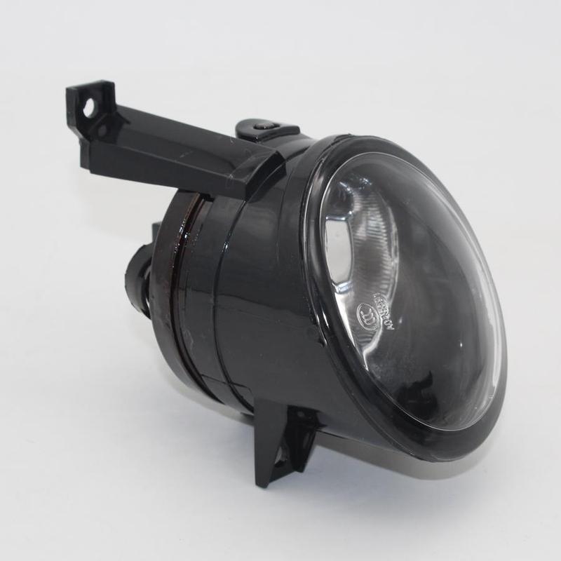 Left Side Car Light For VW Touran 2003 2004 2005 2006 2007 2008 Car-styling Front Bumper Halogen Fog Light Fog Lamp