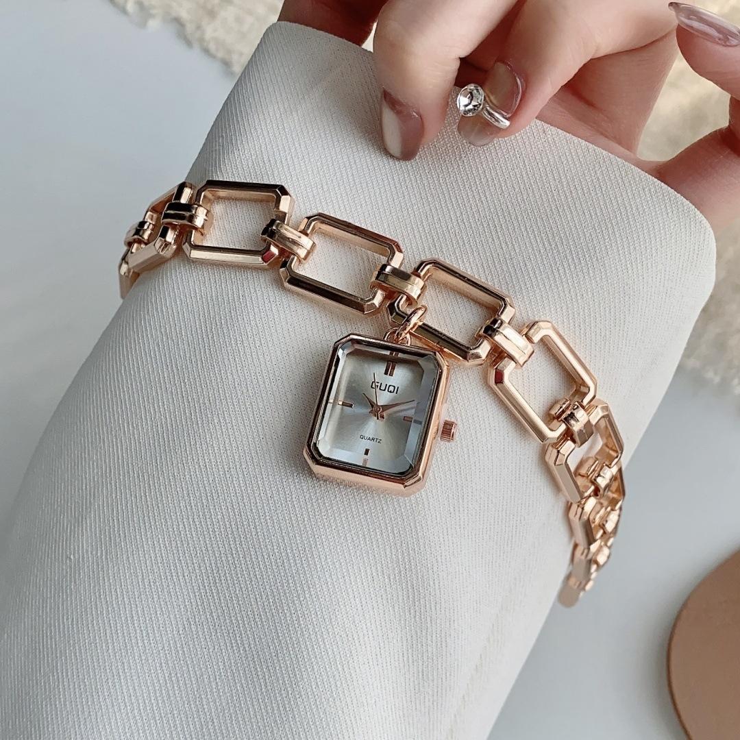 

Xiaoxiangfeng Pendant Watch Women s Square Pendant Bracelet Watch Niche Design Square High-end Temperament Watch