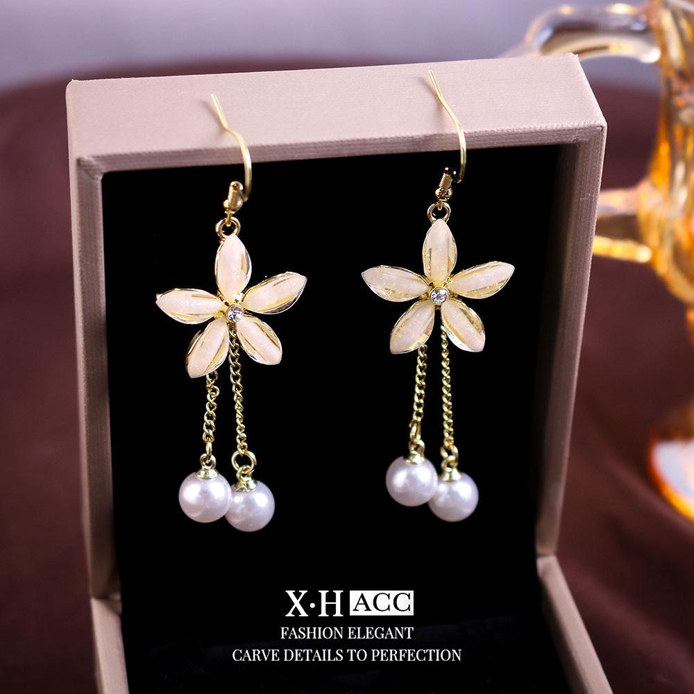 Silberne Nadel Katzenaugenstein Blume Ohrringe - Elegantes, vielseitiges Modeaccessoire für Frauen