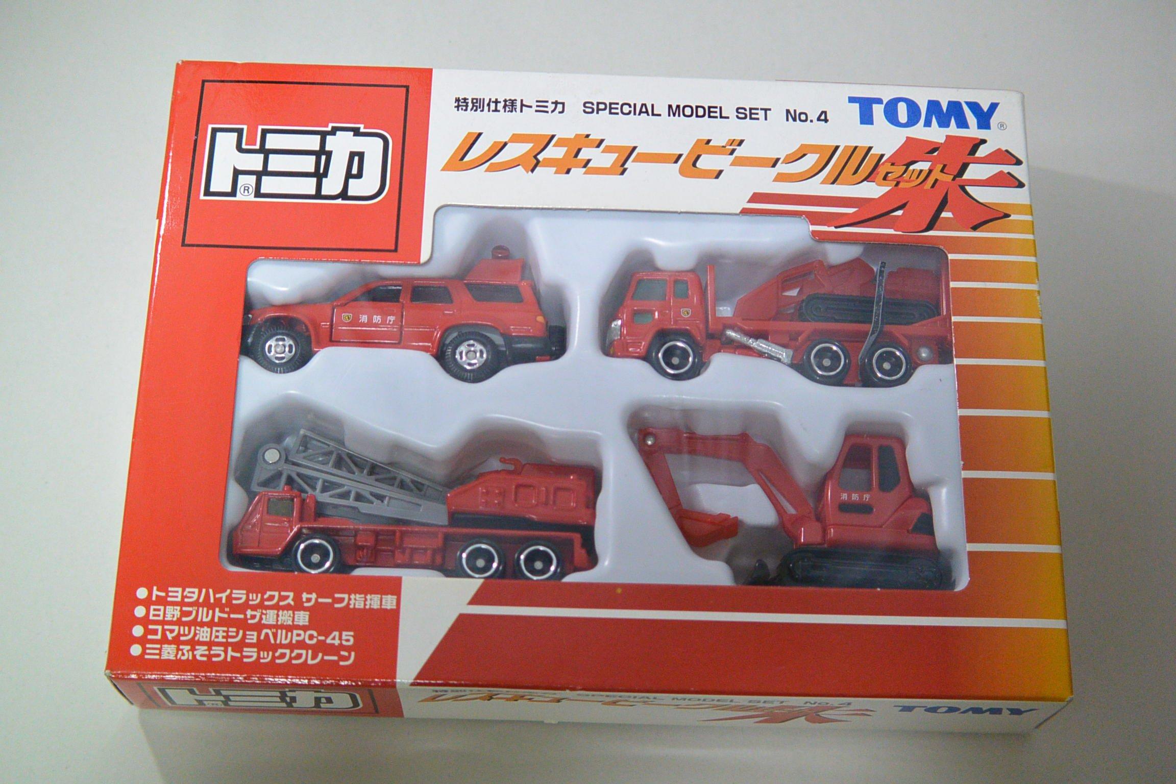 

Tomica Набор специальных моделей 4 Набор спасательных машин №. (красный)