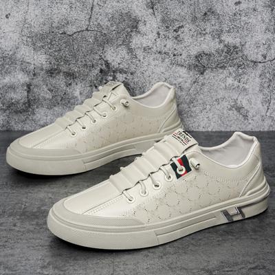 2024 Frühling Neue Kleine Weiße Schuhe Herren Freizeitschuhe Trend Weiche Lederschuhe Flachsohlenschuhe