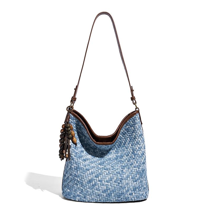 Niche Design Retro Woven Underarm Bucket Bag for Women 2025 New Large Capacity Lazy Style Handheld Shoulder Bag