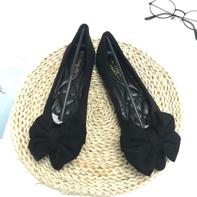 Women Black Flats with Big Bow Chinese Red Flat Heels Wedding Shoes Pointed Toe Size 33 45 Flock Leather All Match Sweet Loafers