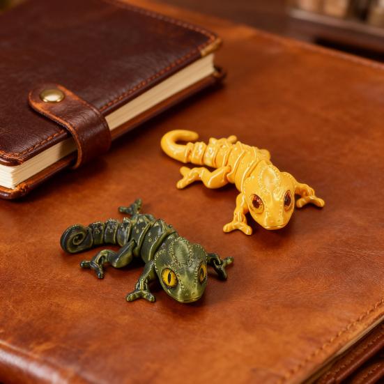 3D Printed Chameleon Articulated Lizard Model with Movable Joints Flexible Chameleon Fidget Toy for Stress Relief Home Office Desk Decoration