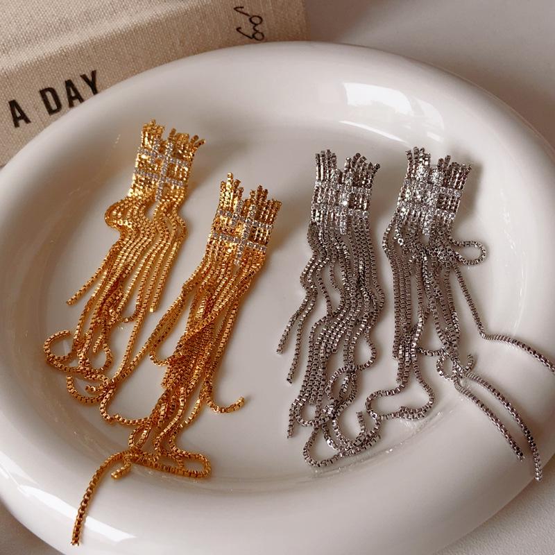 Chic Zircon Tassel Stud Earrings: Elegant, Versatile Light-Luxury Accessories for Women