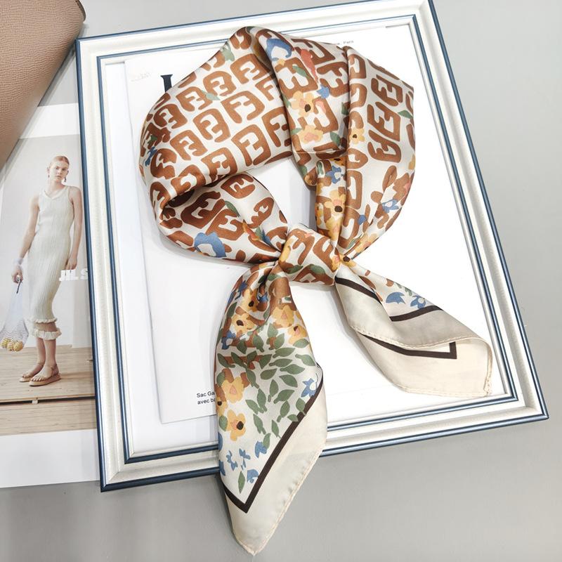 Strictly Selected 70 Silk Scarves, Simulated Silk Small Square Scarves For Women, Retro High-End Thin Versatile Professional Scarves