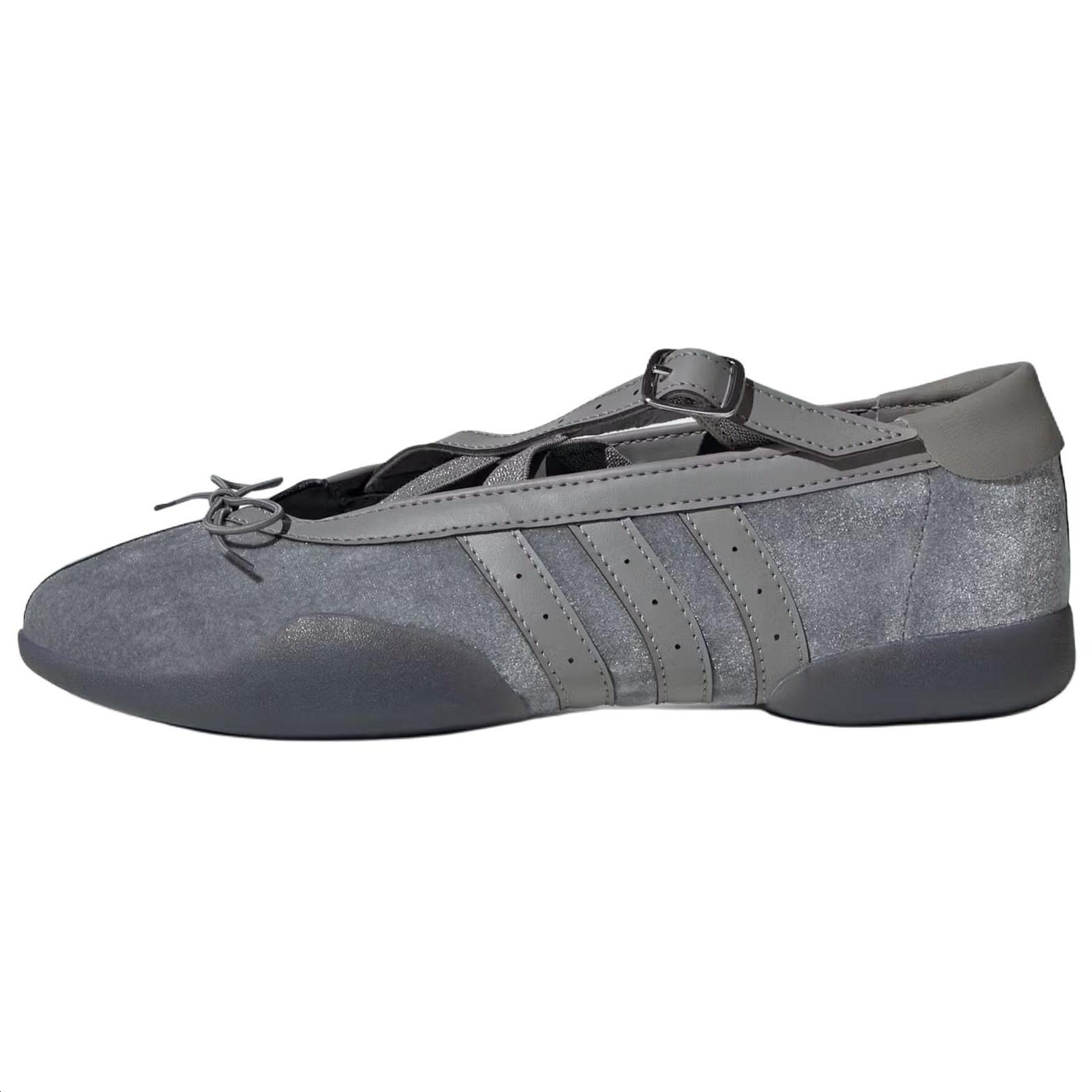 (WMNS) adidas Taekwondo Mei Ballet  Grey Velour  Women s JR4487 EU 36