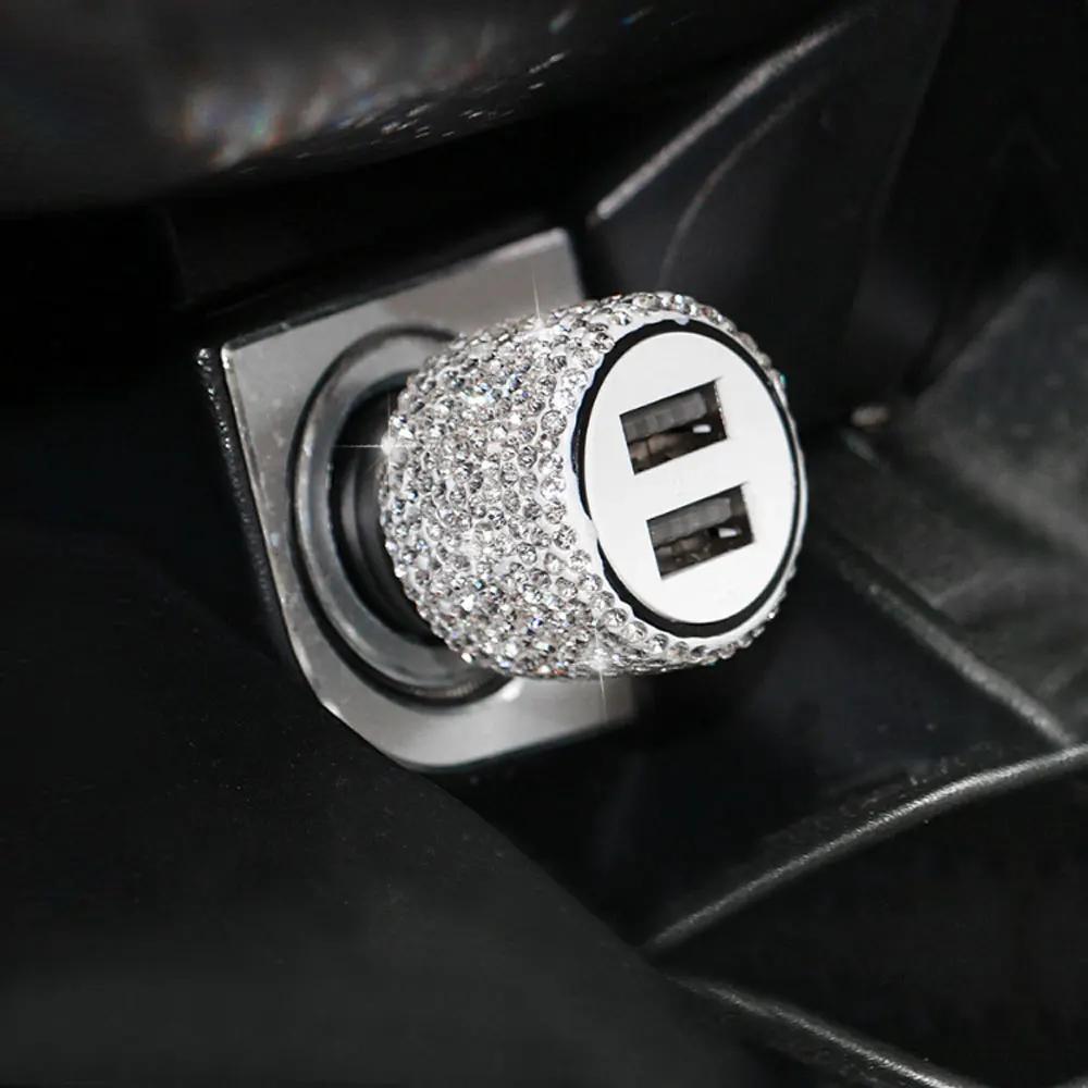 1Pc Carregador de carro universal com porta USB dupla, carregamento rápido, design de martelo de segurança para ajudar a quebrar janelas em emergências, acessórios para carros