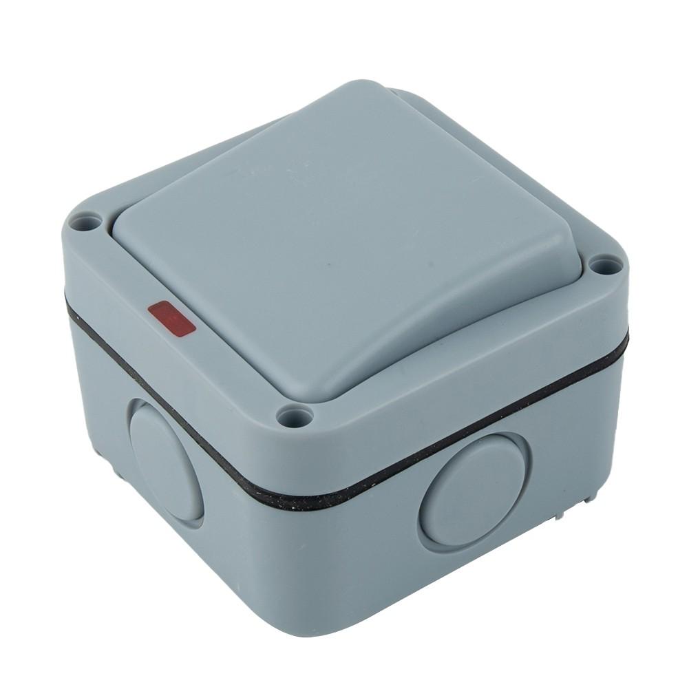 

Водонепроницаемый выключатель света с классом защиты IP66, надежная работа в наружных условиях 1 GANG