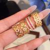 The Same Old Shop In The Gold Store Is Full Of Diamonds, Roses, Window Flowers, Vajra Opening Rings, Retro Light Luxury Rubies, And High-End Feeling