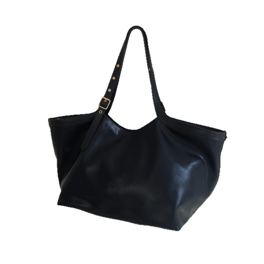 2026 New Tote Bag Large Capacity Commuter Bag Fashion Armpit Shoulder Bun Mother Bag Shopping Bag Leather Women's Bag