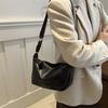 Chic Medium Sized Dumpling Bag Versatile Pu Shoulder Bag For Fashion Forward Women