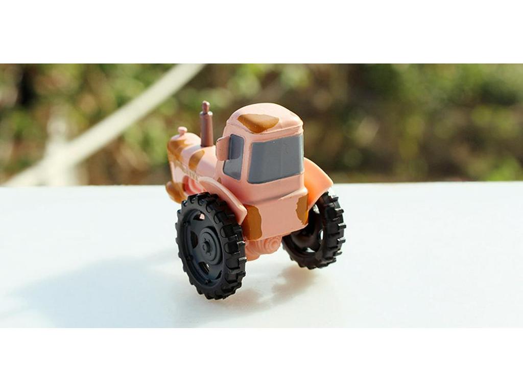 Cars 2 Tractor Little Cow Farm Guardian Toy Racing Driver