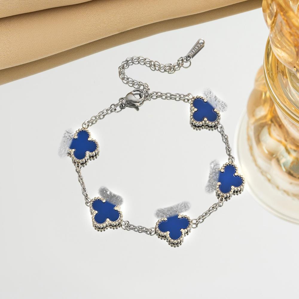 Bransoletka z czterolistną koniczyną Lekki luksus i wysokiej klasy dodatek biżuteryjny damski i bransoletka