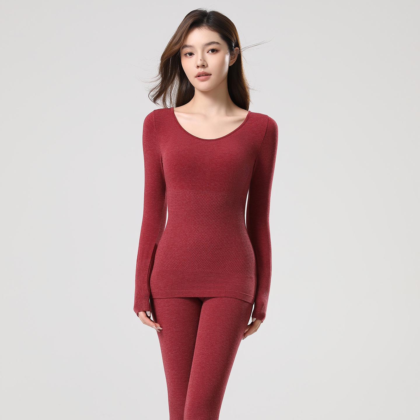 

Women s Wool Thermal Underwear Set: Warm, Close-fitting Body Shaping Base Layer for Winter and Autumn. Extra Large