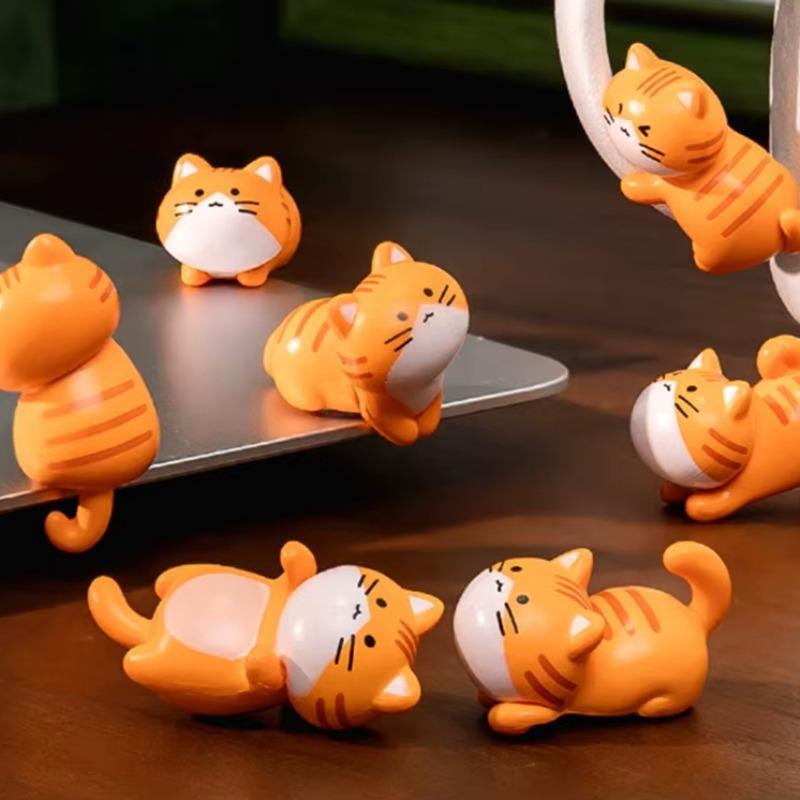 

8 шт. Смесь Мини Резиновый Котенок Машинка Миниатюры Украшения Фигурки и Скульптуры Поделки Комната Настольные Украшения Цветочный Декор 8 pcs mix