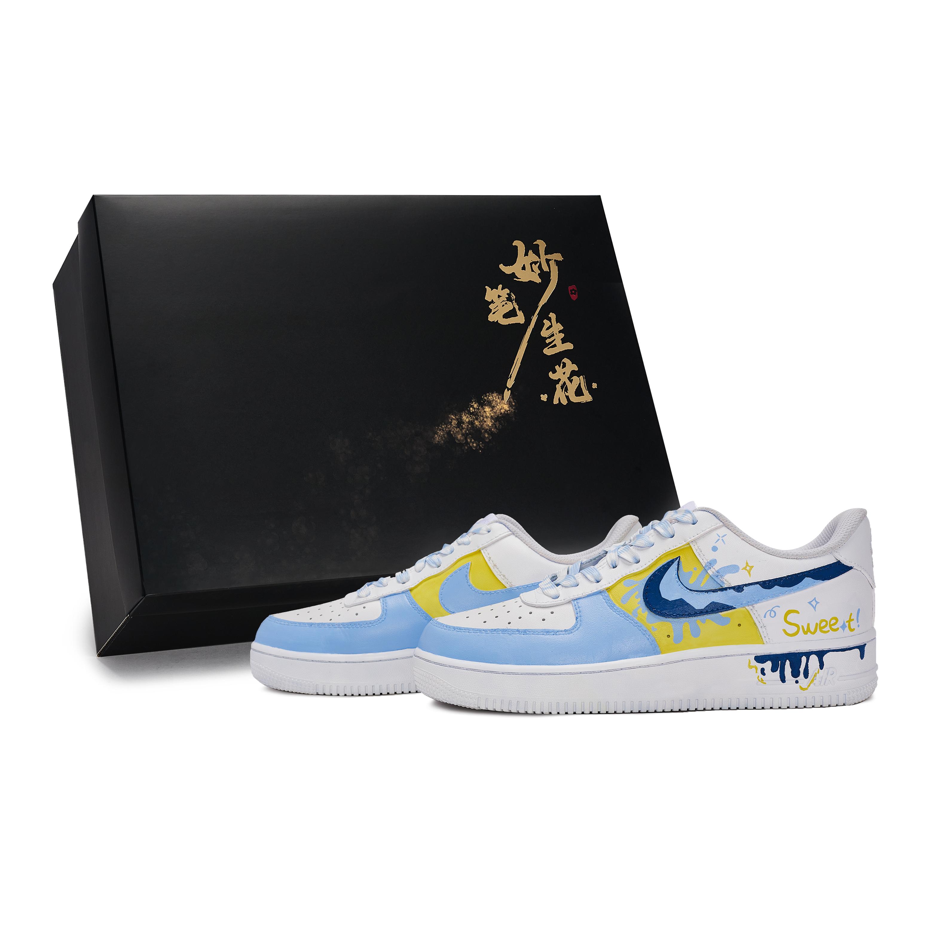 

Nike Air Force 1 Marvelous Brush Flower, Maris Sal Ice Shake Low top Skateboard Shoes Unisex White Blue Yellow CW2288-111(Team171-S-BOX) 38