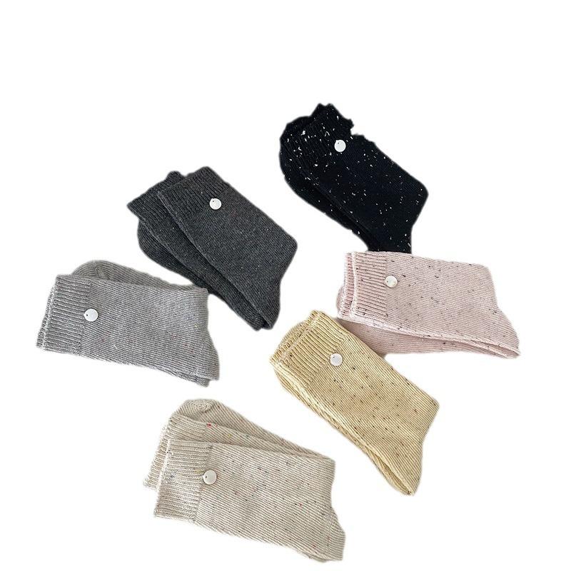 Colorful Polka Dot Yarn Shell Decorated Socks for Women, Spring and Autumn, Candy-colored Mid-calf Socks, Solid Color Sweet Pile Socks