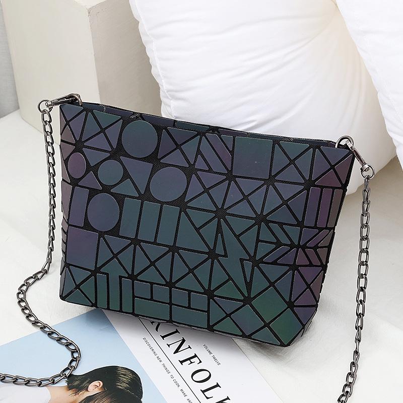 Messenger Tasche frauen Kette Tasche Mode Leucht Geometrische Sling Tasche Schulter Gurt Weibliche Bolsas Feminina