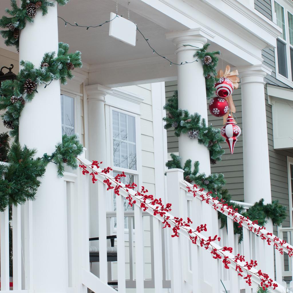 Xmas Red Berry Garland 1.8m Artificial Berry Garland for Fireplace Window Door Hanging Holiday Xmas Home Decor