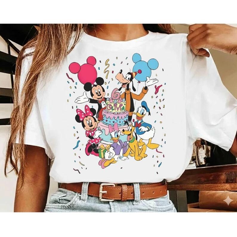 Mickey And Friends Kingdom TShirt Unisex S