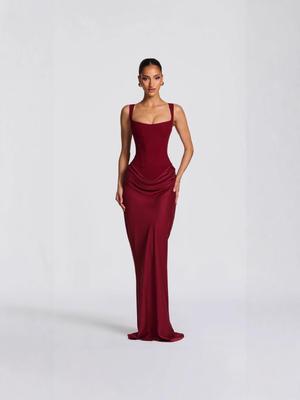 TK Frühjahr 2026 Damen Figurbetontes Maxikleid mit Trägern: Einfarbig, Hüftbetontes Design