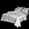 All-Season Jacquard Silk-Filled Duvet