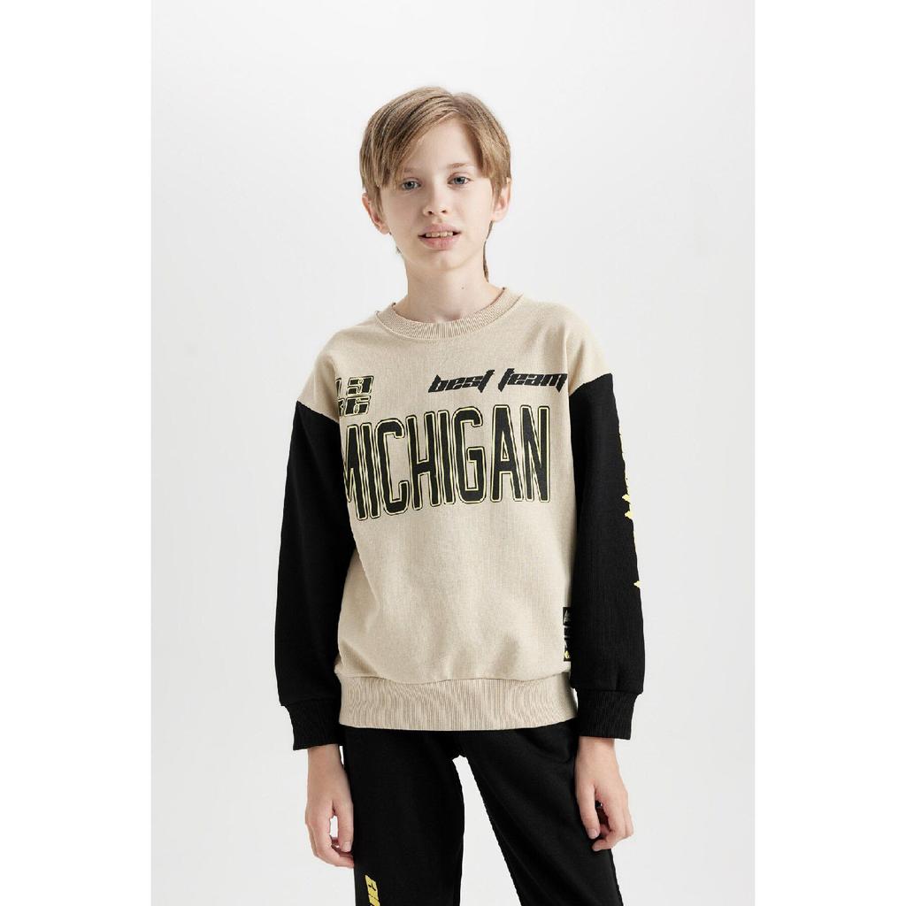 Boy 2 Piece Printed Sweatshirt Upper Waist Tire Jogger Tracksuit Six D2041a824auu