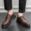 Herren formelle Lederschuhe Klassischer Retro Gentleman-Stil Party Outdoor Hochzeit Freizeit Business Büro Herren Hot Sales Schuhe