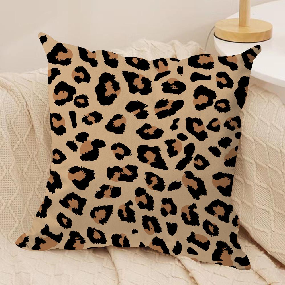 Leopard Print Texture Cushion Cover Soft Plush Fabric Double-Sided Printed Sofa Cushion Cover for All Seasons Home Decor Gift