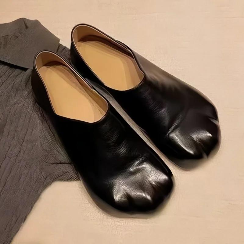 Fashion 2025 New Style Cat Claws Leather Flats Solid Slip On Leisure Dress Shoes Lovely Girls Fashion Concise Comfy Niche Design Shoes