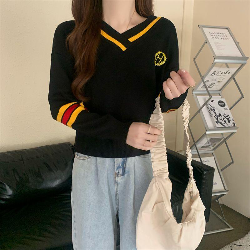 

Новый свитер на раннюю осень для женщин, дизайн британского колледжа, нишевый V-образный вырез, модный, свободный, с длинными рукавами, в полоску M чёрный