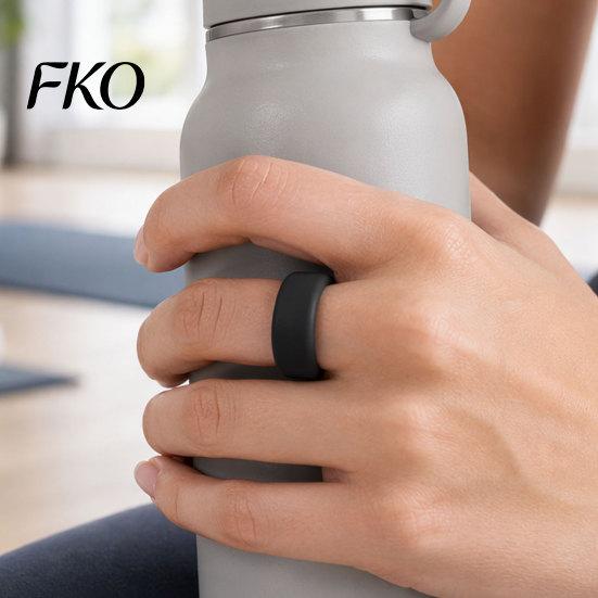 Smart Ring Cover 2 Pcs Silicone Protector for Oura Ring5, Ultra-Thin Sleeve, Durable Protection Scratch Resistant Waterproof All Round Daily Women Men
