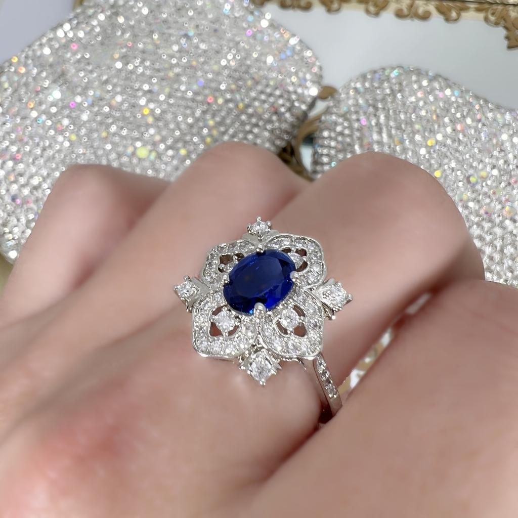 2 Carat Royal Blue Sapphire Ring 18k Gold Plated Blue Diamond Luxury Flower -Shaped Colored Gemstone Ring Ring 