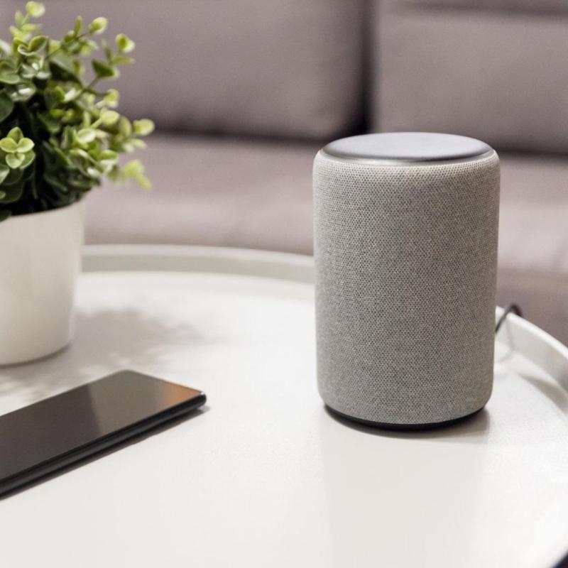 Professional Speaker Wall Mount Holder Stable Support Space Saving Design for 650 Home Entertainment