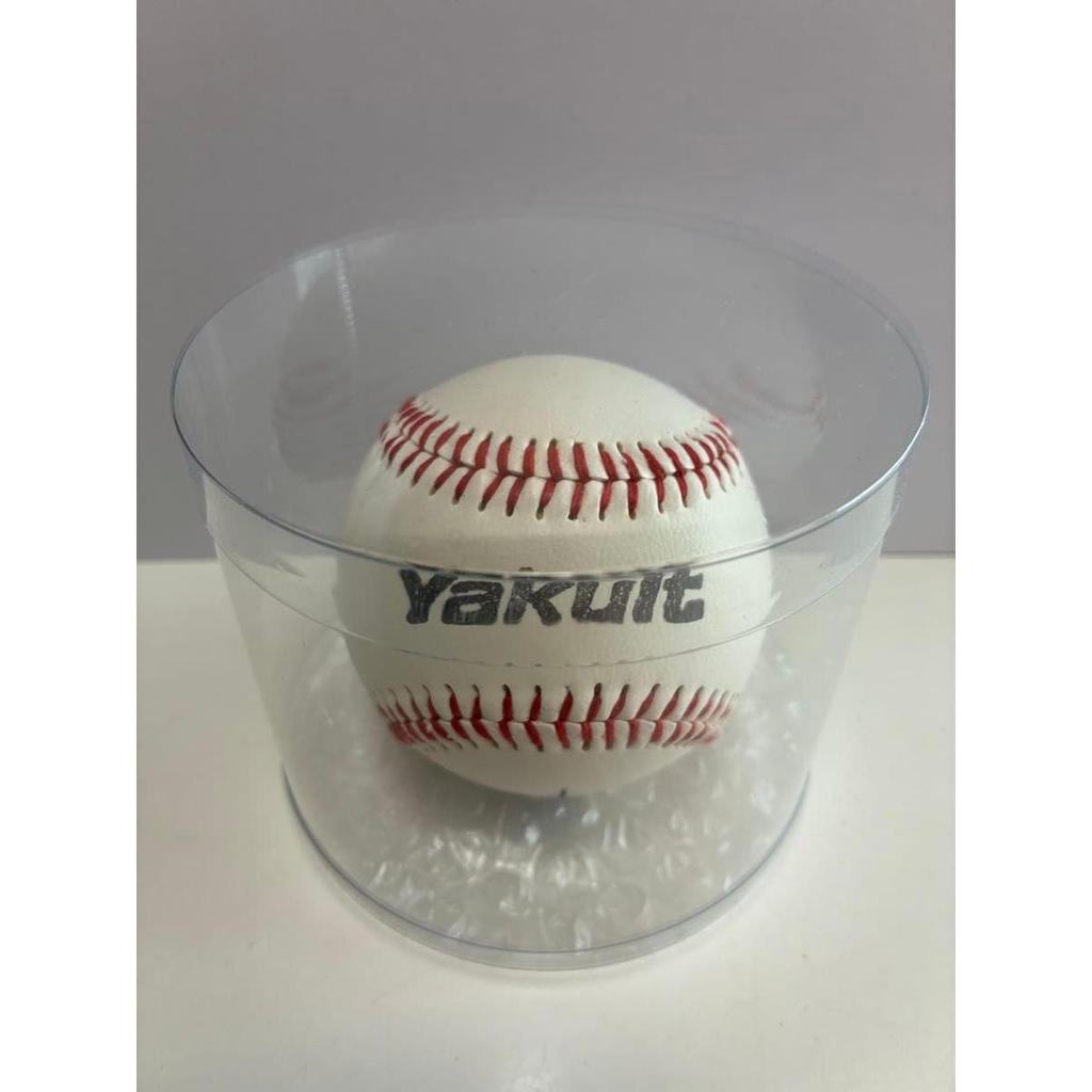 Used Yakult Swallows Takahiro Ikeyama Autographed Ball with Case Yakult Swallows Championship Year