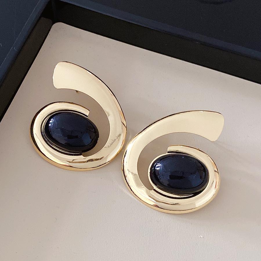 Геометрические серьги-пусеты в виде стальной иглы, спирали, европейский и американский нишевый дизайн, серьги в стиле легкой роскоши и высокого класса, персонализированные серьги для женщин earing