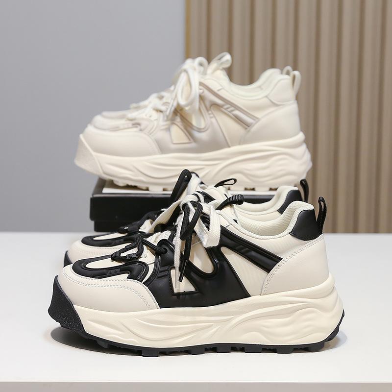 2025 Spring Internet Celebrity Panda Color Trend Casual Shoes Increase Height and Thinness Adult Women's Shoes Low-top Versatile Women's Shoes