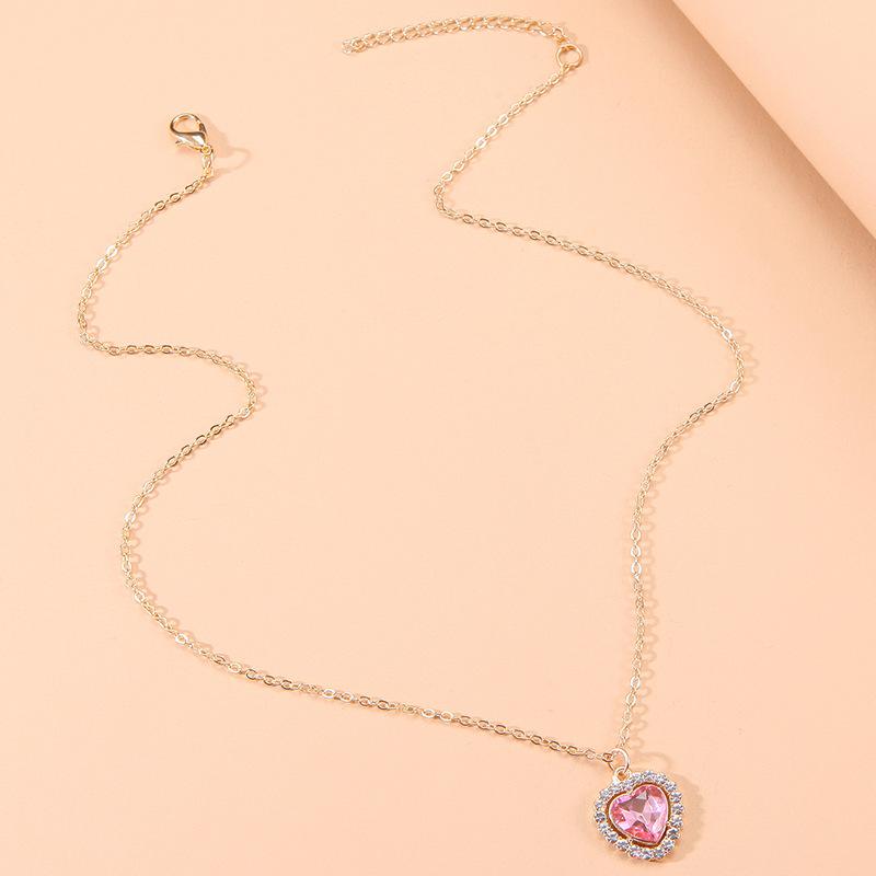 

Lock Heartshaped Stylish Collar Necklace With Pink Zirconium Stones StyleA