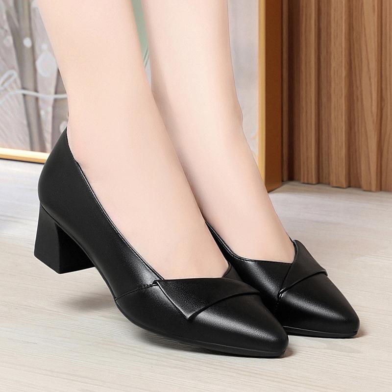 Spring and Autumn Soft-Soled Comfortable Solid Color Versatile Mid-Heel Women's Leather Shoes Chunky Heel Work Shoes Professional Single Shoes