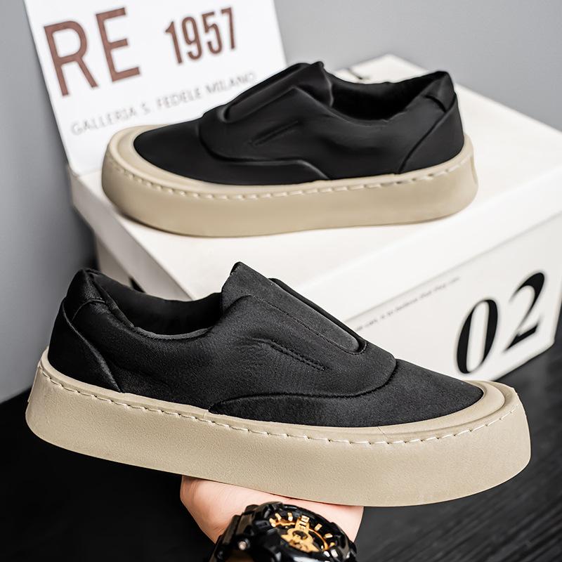 Casual Men's Shoes 2025 New One-pedal Lazy Shoes Cloth Surface Breathable Board Shoes Trendy Versatile Soft-soled Canvas Shoes Men