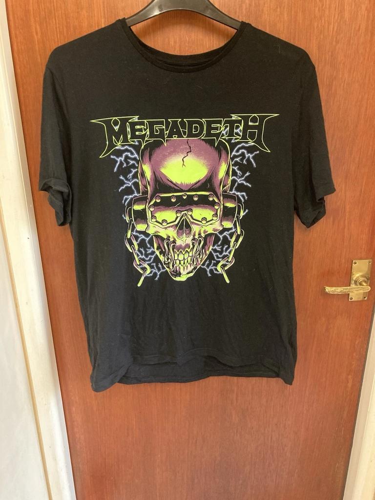 GOOD c.2019 MEGADETH T SHIRT. XL SIZE.