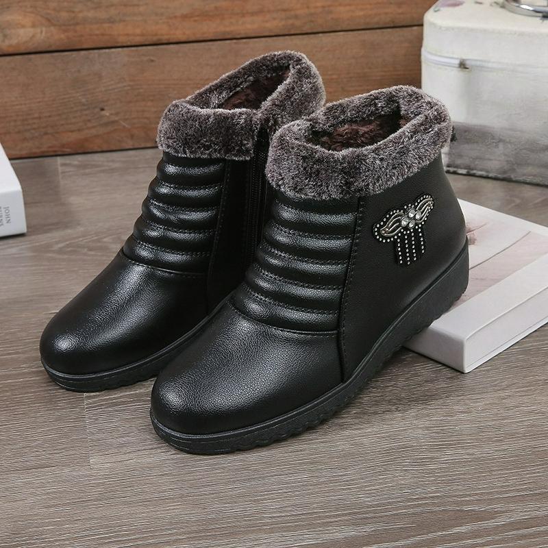 Winter Cotton Shoes, Women's Mother Shoes, Plus Velvet Warm Cotton Short Boots, Women's Shoes, Flat-heeled Non-slip Cotton Leather Shoes, Snow Boots