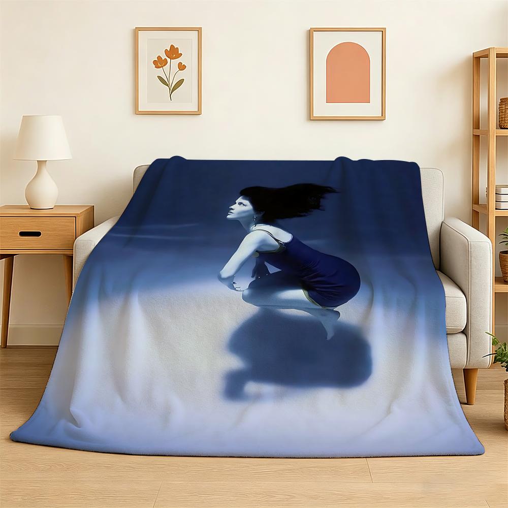 THE MARIAS SUBMARINE band Throw 240g Flannel Blanket Lightweight Soft Skin-friendly Summer Thin Throw Blanket 75X95CM