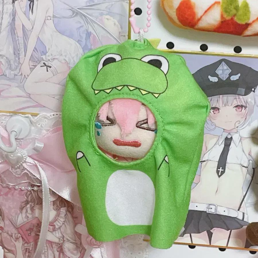 

Боч Рок Хитори Кукла Динозавр Сестра