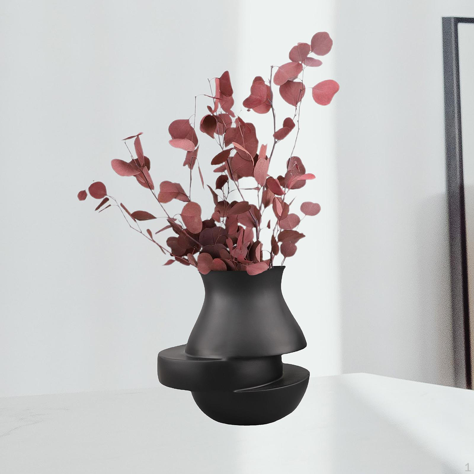 

Декоративная ваза из смолы для украшения центра в различных интерьерах чёрный