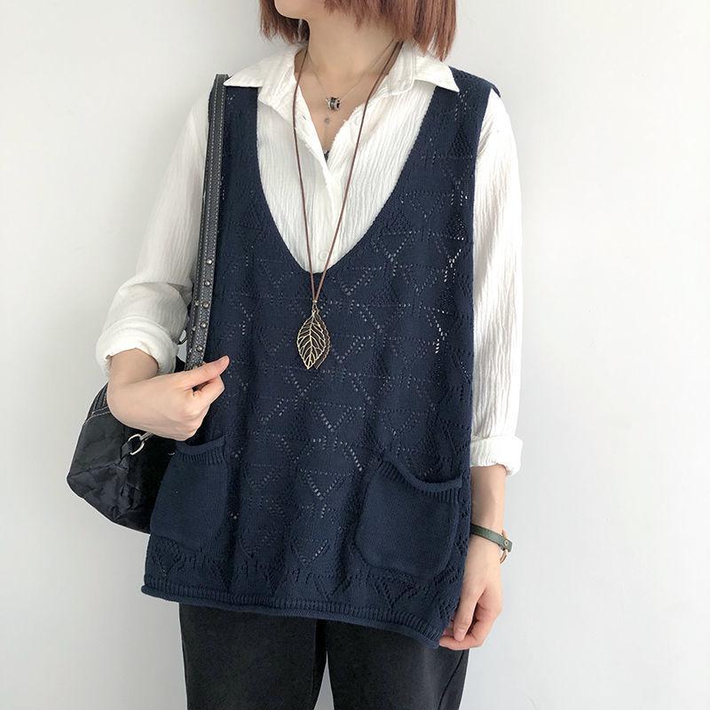 Knitted Vest Women's V-neck Hollow Thin Sweater Solid Color Casual Knitted Pullover Sleeveless Top Large Pocket Design Loose Casual Autumn