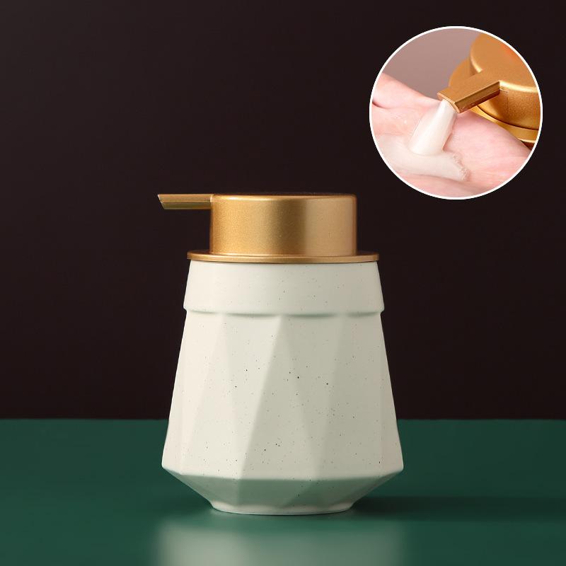 European Style 400ml Portable Soap Dispenser Shampoo Pack Gold Press Ceramic Lotion Bottle Toilet Kitchen Bathroom Accessories