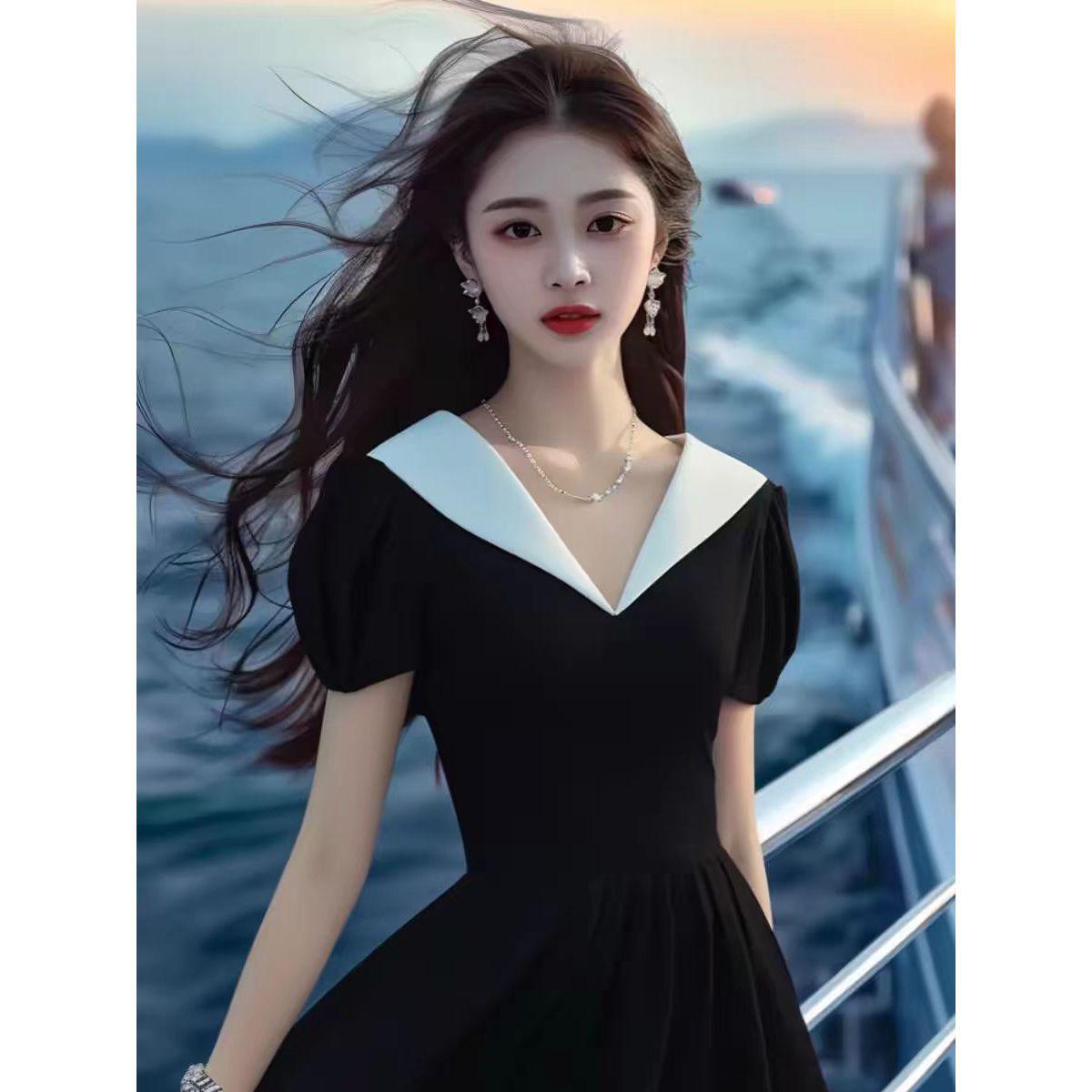 Hepburn-Style Black Navy Collar Puff Sleeve Retro Dress for Women Medium
